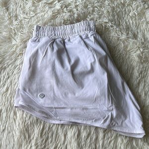 Lululemon Hotty Hot Low-Rise 2” Shorts
